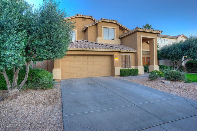Foto del edificio - 553 N Kimberlee Way