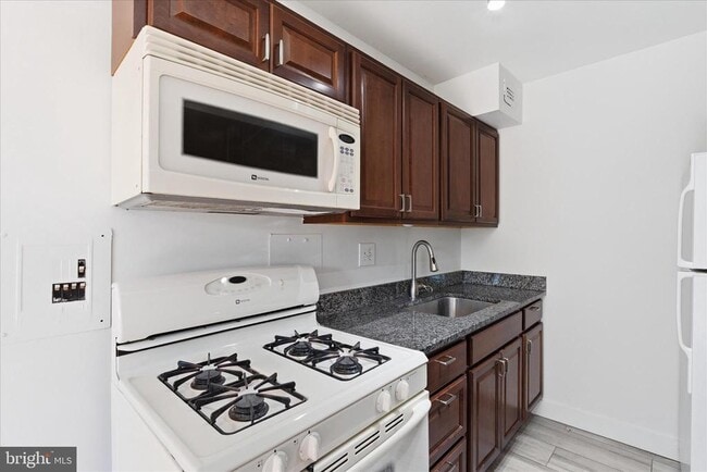 Foto del edificio - 1200 S Arlington Ridge Rd