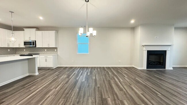 Foto del edificio - 2711 Stream Valley Ln NW