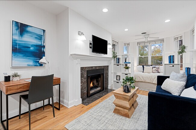 Foto del edificio - 950 W Belle Plaine Ave