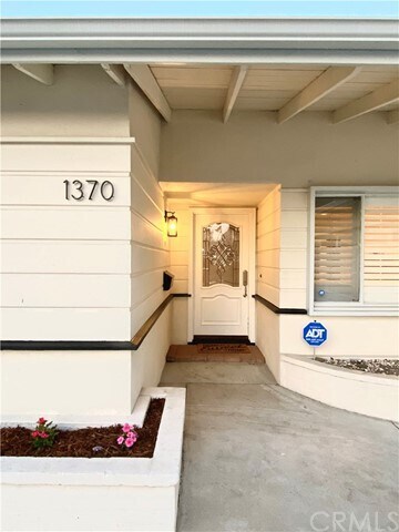 Building Photo - 1370 N Indian Hill Blvd