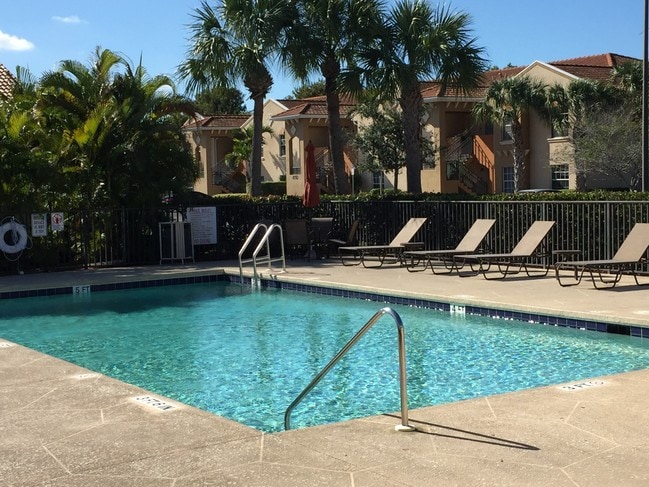 Building Photo - 4110 Castilla Cir