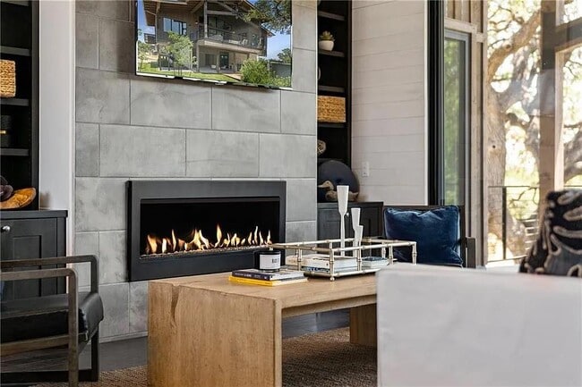 Foto del edificio - 19213 Lost Tree Blvd