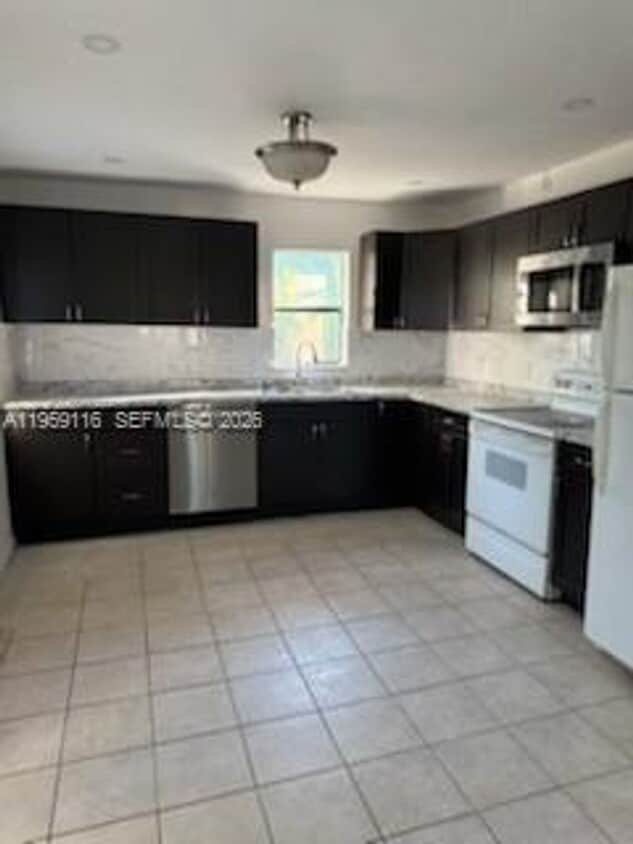 Photo - 1704 SW 43rd Avenue, Fort Lauderdale, FL 33317