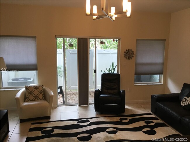 Foto del edificio - 3019 NW 30th Way