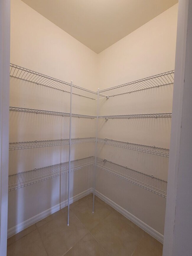 Foto del edificio - 337 SW 30th Ave