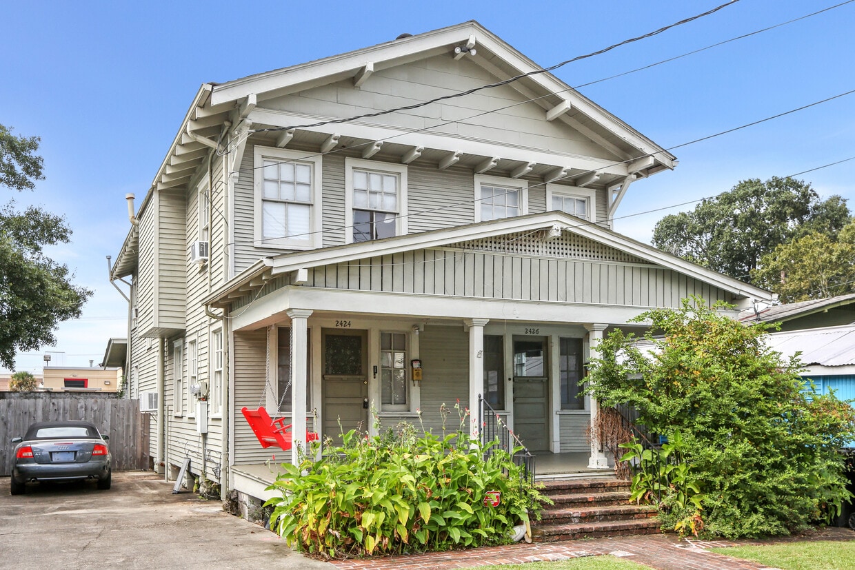 Primary Photo - 2424 Short St