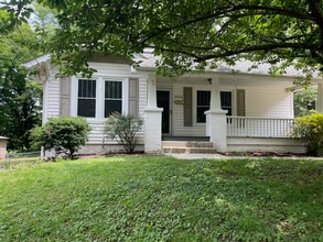 Building Photo - 255 S Sunset Dr