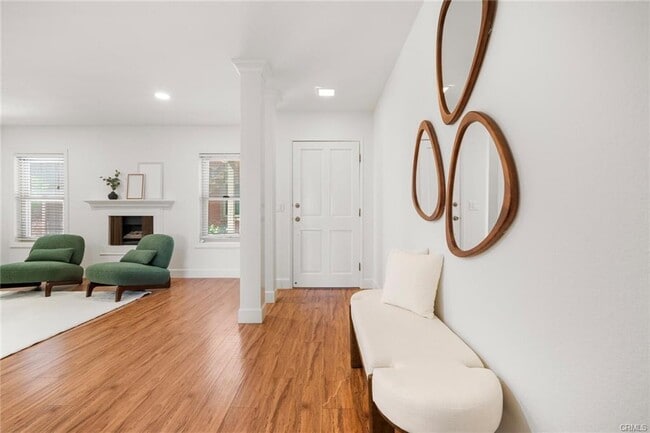 Foto del edificio - 1412 Buena Vista