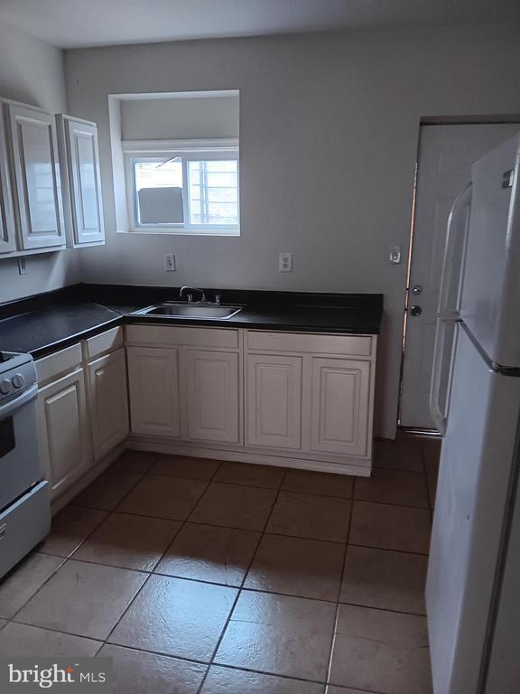 Foto del edificio - 117 N Glover St