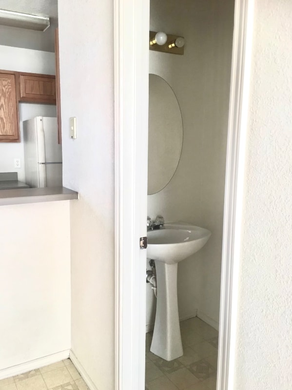 Foto del edificio - 5806 Redstone Dr