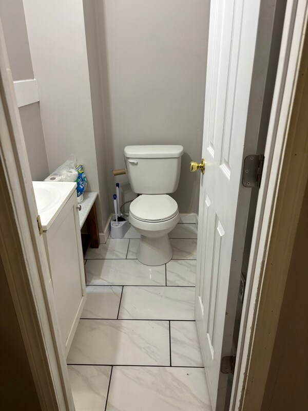 Building Photo - 912 N Tacoma Ave