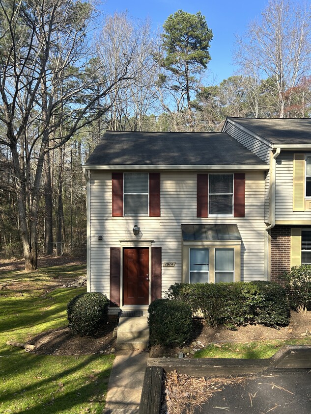 Foto principal - 1914 Fox Sterling Dr