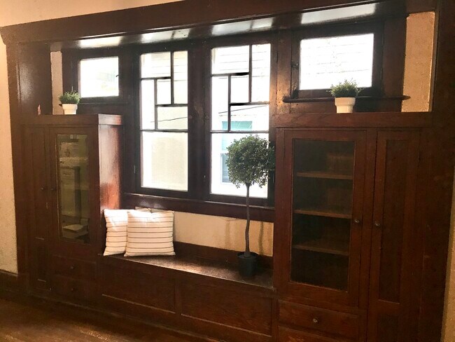 Foto del edificio - 2727 Grove St
