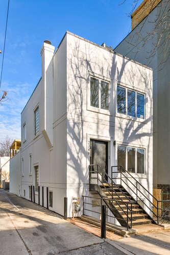 Building Photo - 2346 W Belden Ave