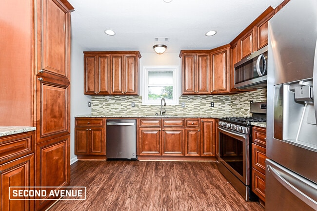 Foto del edificio - 222 Ferguson Ave