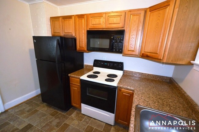 Foto del edificio - 325 forest beach road