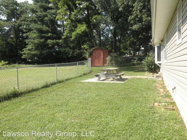 Building Photo - 3 br, 1 bath House - 605 Frey Street
