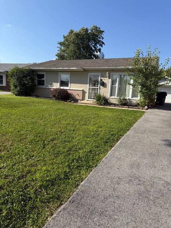 Foto principal - 3951 171st St