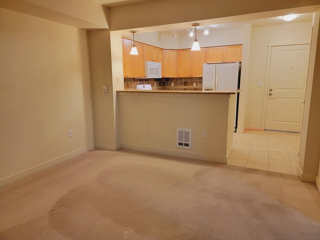 Foto del edificio - 1545 NW 57th St