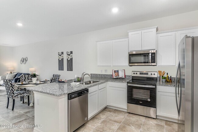 Building Photo - 2819 Ben Hogan Ct