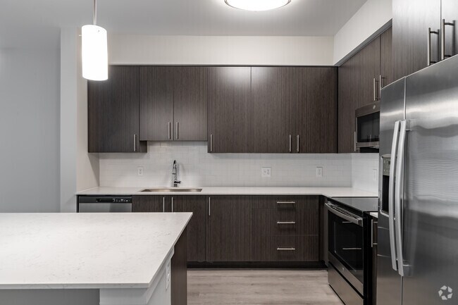 1HAB, 1BA - 809 ft² - Cocina - Legacy Rochester Hills