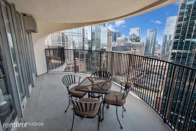 Foto del edificio - 2 br, 2 bath Condo - 300 N State St Apt 4103