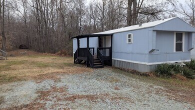 Building Photo - 146 Matthias Briggs Dr