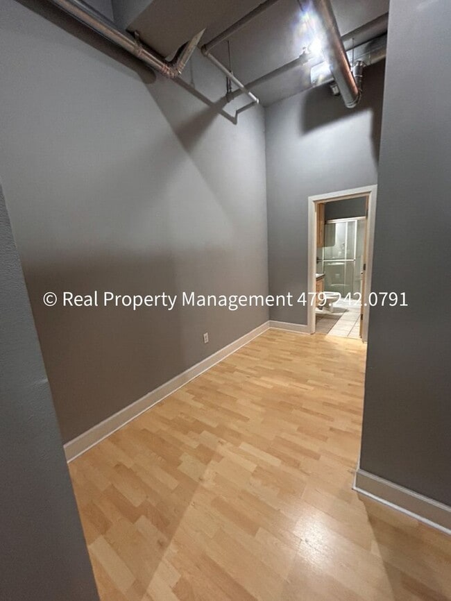 Building Photo - Coming in February! Studio Apartment in Do...