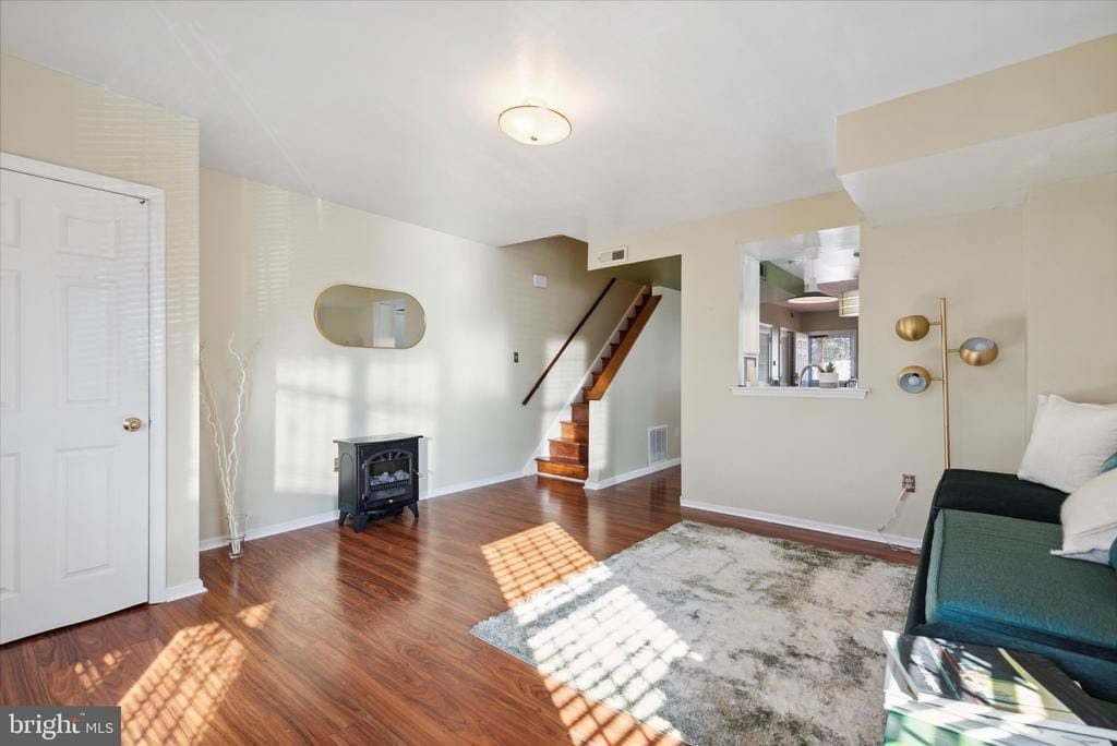Foto principal - 1817 Wilmot St
