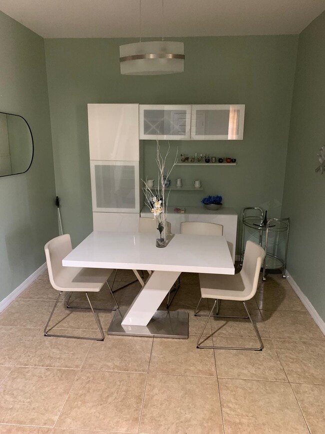 Building Photo - 2821 Eagle Claw Ct