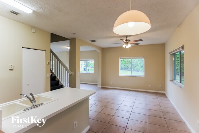 Foto del edificio - 2155 SW 101st Way