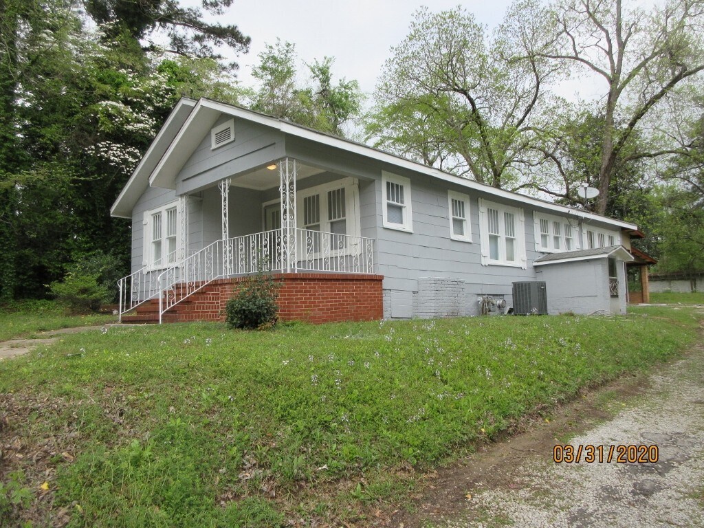 3122 Memorial Dr, Bessemer, AL 35023 House for Rent