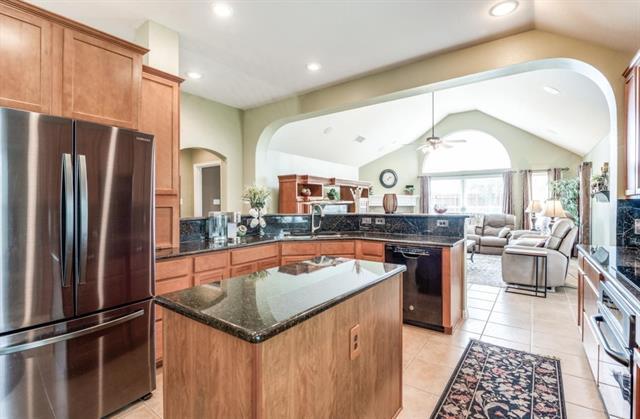 Foto del edificio - 2436 Foxwood Ln