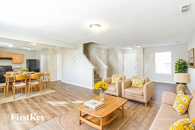 Building Photo - 10823 Gathering Dr