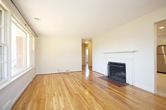 Building Photo - Forest Ridge Rd 1401