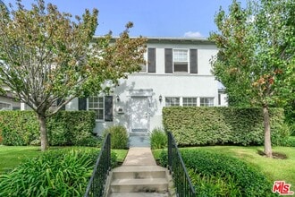 Building Photo - 1705 Stearns Dr