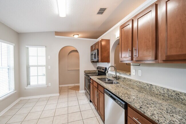 Foto del edificio - 2668 Lantana Lakes Dr W