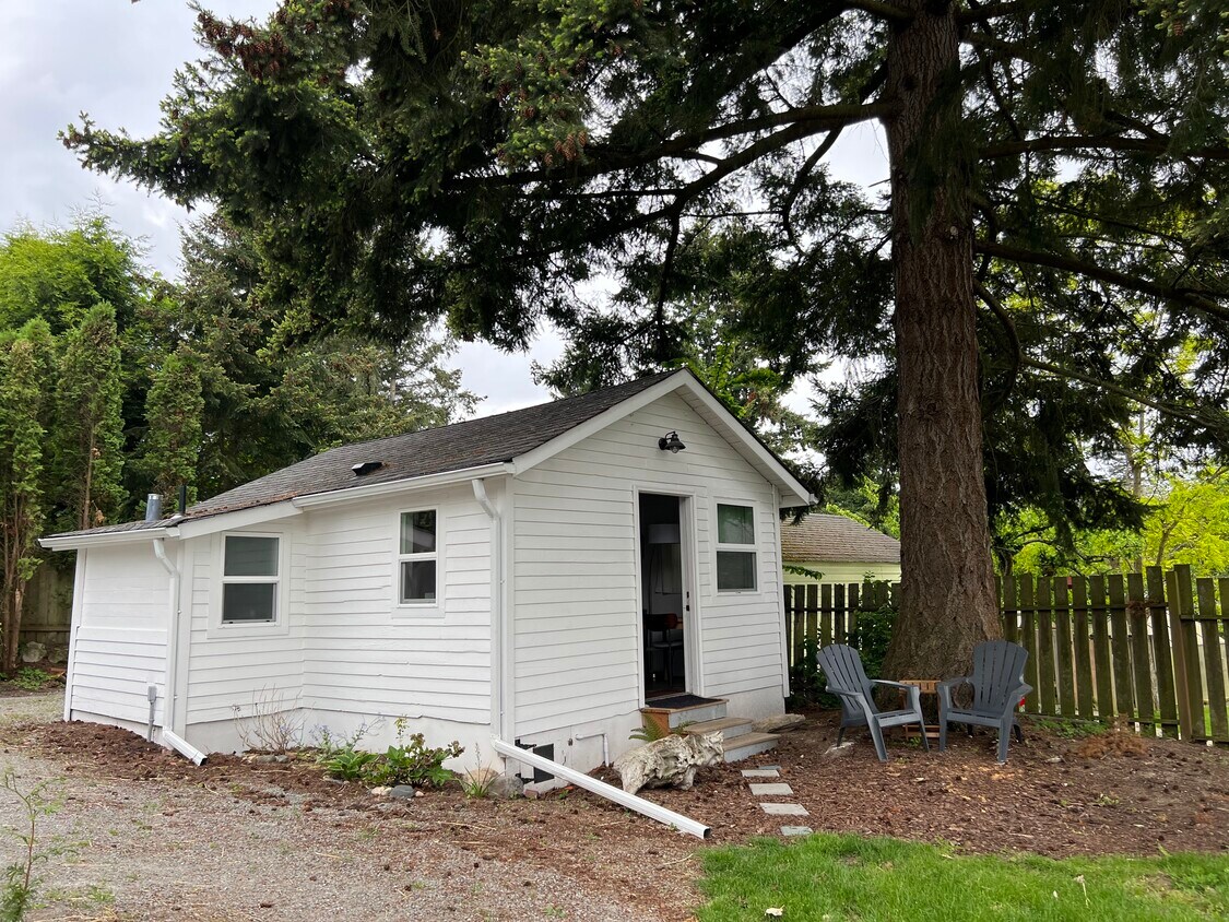 Foto principal - 3609 SW Roxbury St