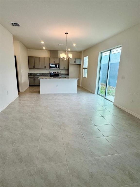 Building Photo - 9564 Westside Hls Dr