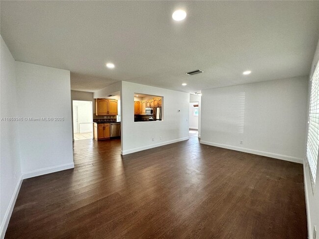 Foto del edificio - 4500 SW 42nd Terrace
