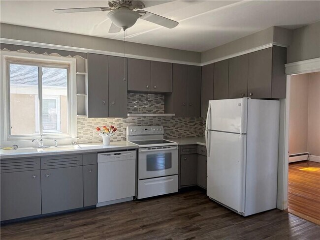 Foto del edificio - 10 Knight St