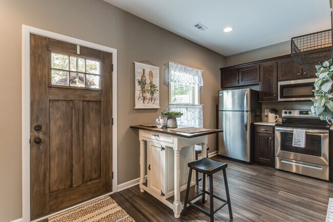 cocina - 1070 Madison St