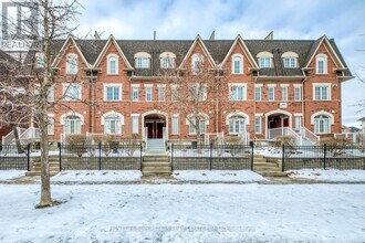 Building Photo - 605 Shoreline Dr