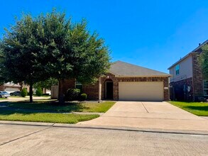 Building Photo - 19907 Malin Manor Ln