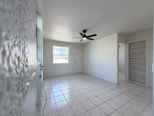 Building Photo - NEWLY REMODELED 2BR/1BA 610 sq.ft. rental in Bisbee, AZ
