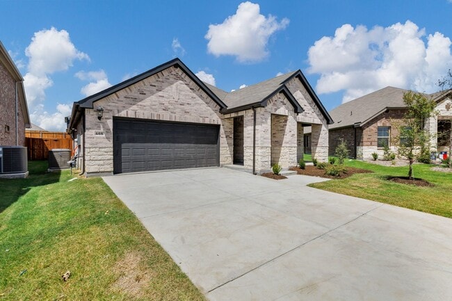 Foto del edificio - Clean cute and ready to go this June