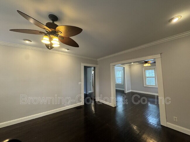 Foto del edificio - 1804A 15th Ave S