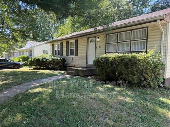 Building Photo - 6917 Berkridge Ct