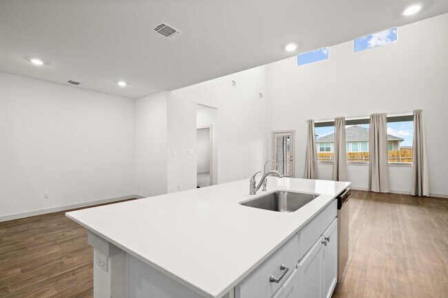 Building Photo - 235 Lavaca River Ln